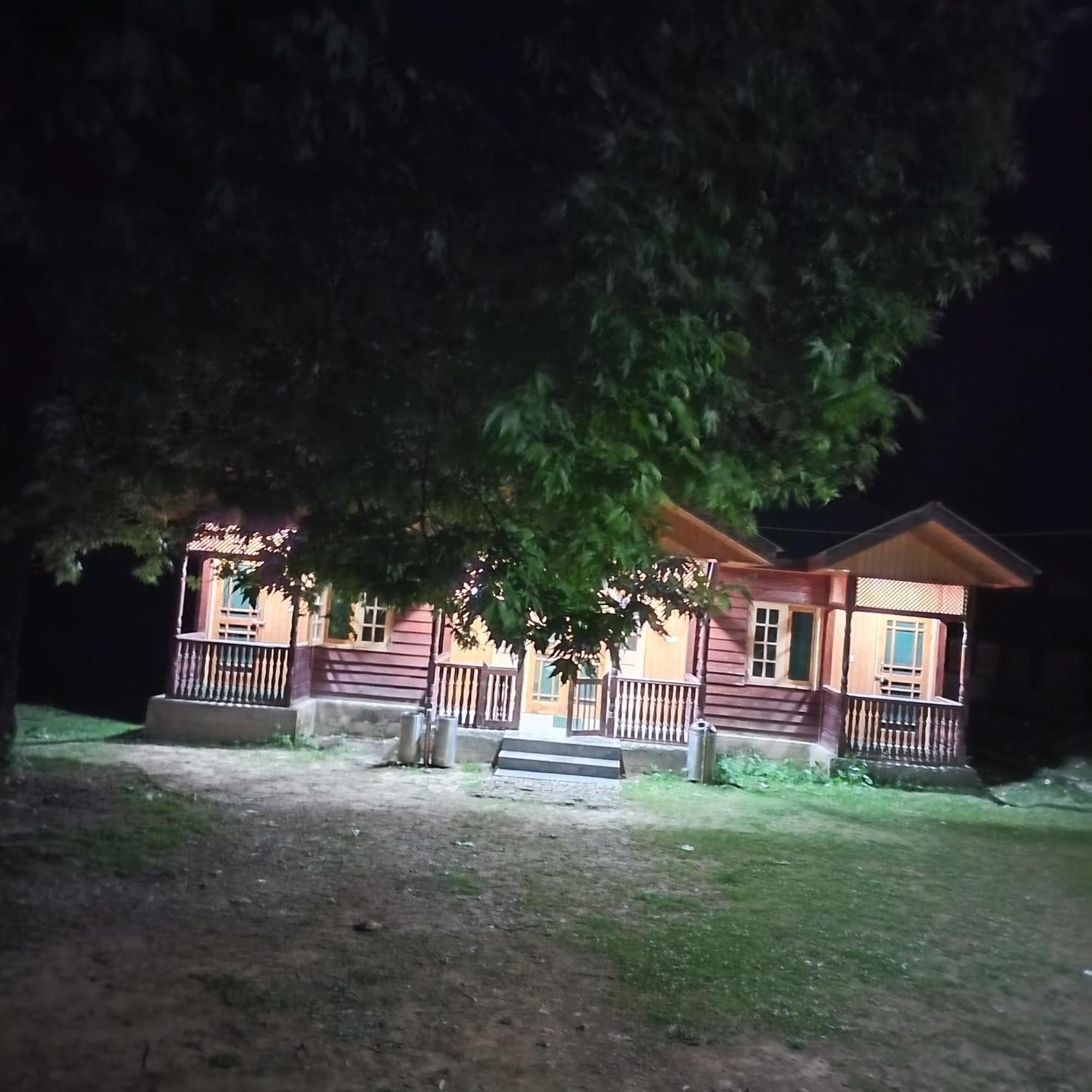 Grand View Resorts Chatpal Islamabad Eksteriør bilde